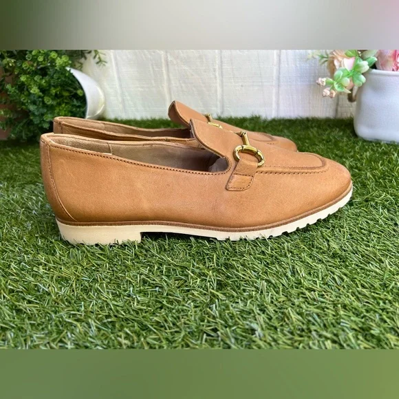 PAUL GREEN
Shay Bit Loafer In Cuoio
Leather/tan 
$429 NEW women UK 3.5 US 6 - Picture 8 of 17